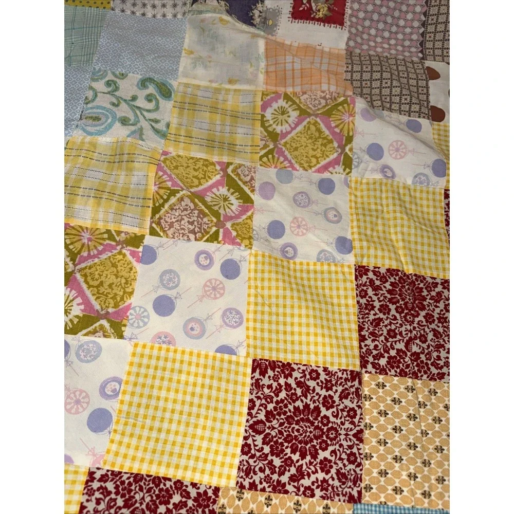 Vintage Handmade Patchwork Quilt Bedspread 95X77 In Farmhouse No Filling READ